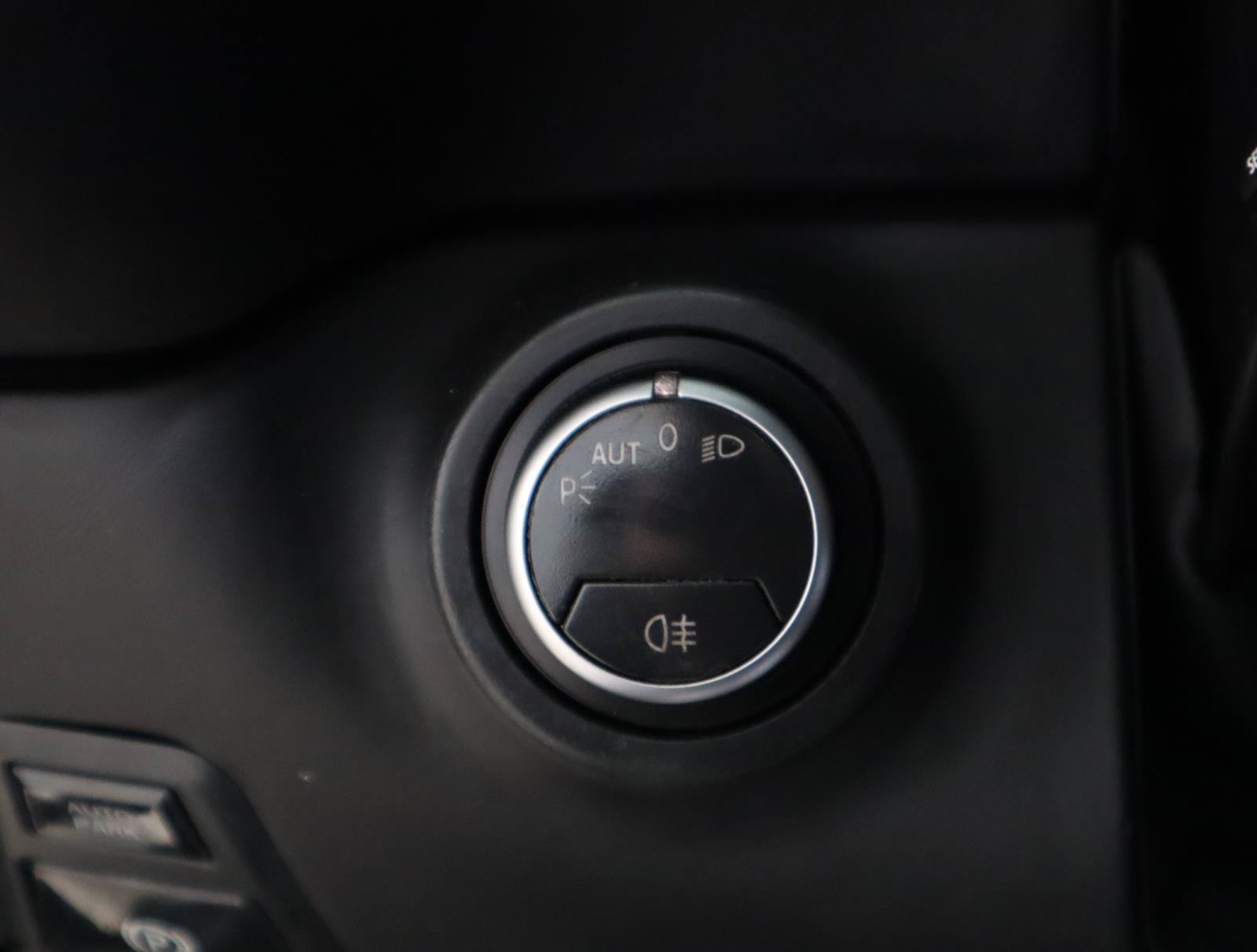Used 2016 Ferrari California T RWD image 27