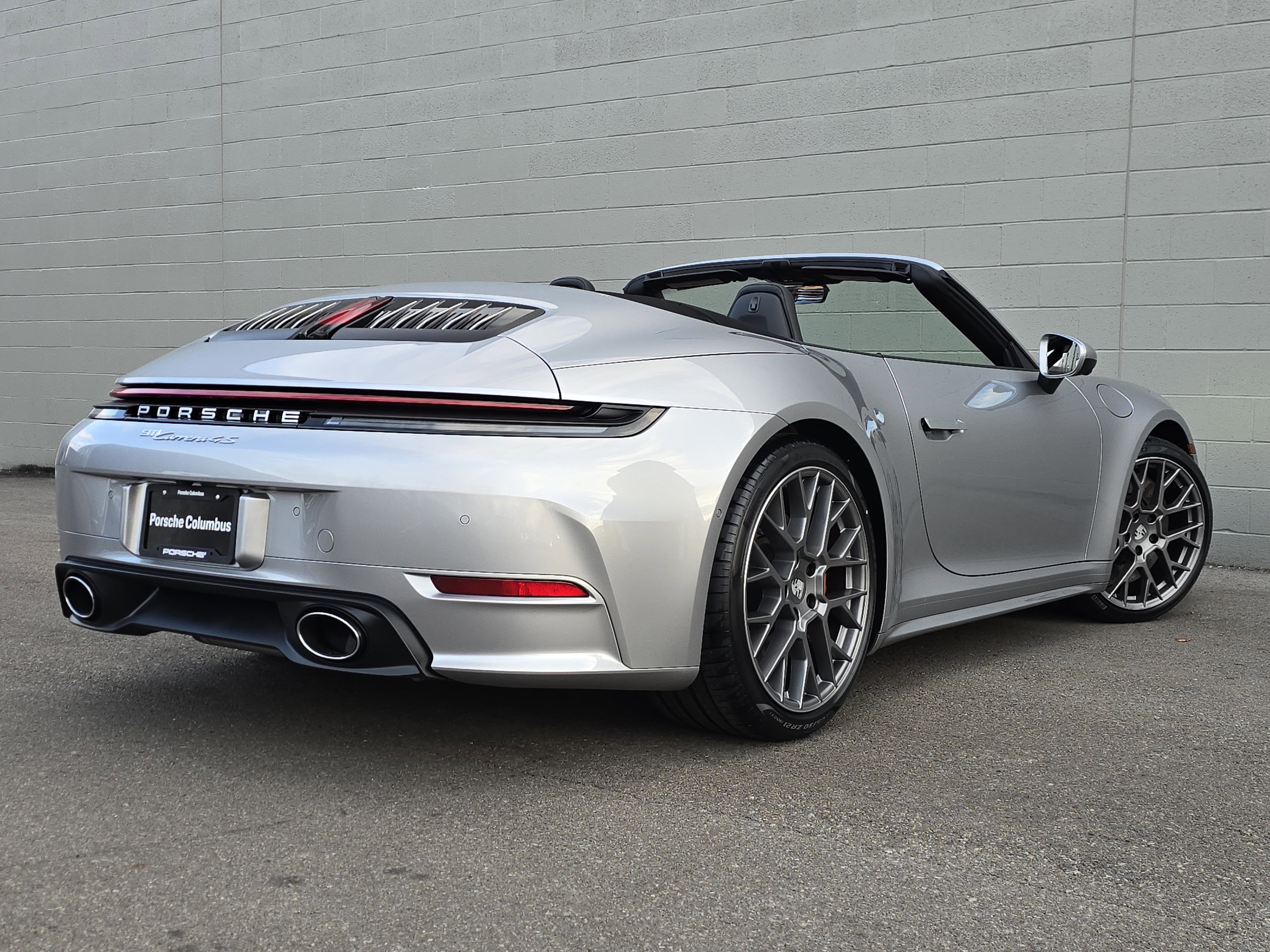 New 2026 Porsche 911 Carrera 4S image 9