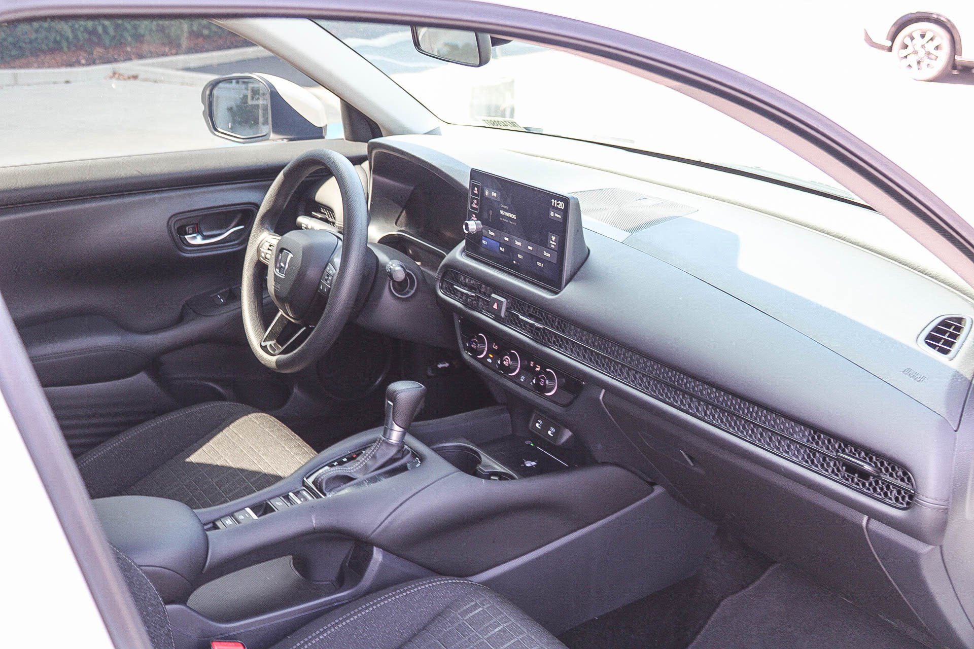 Used 2026 Honda HR-V LX image 18
