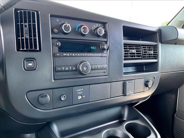 New 2026 Chevrolet Express 2500 w/ Driver Convenience Package RWD image 19
