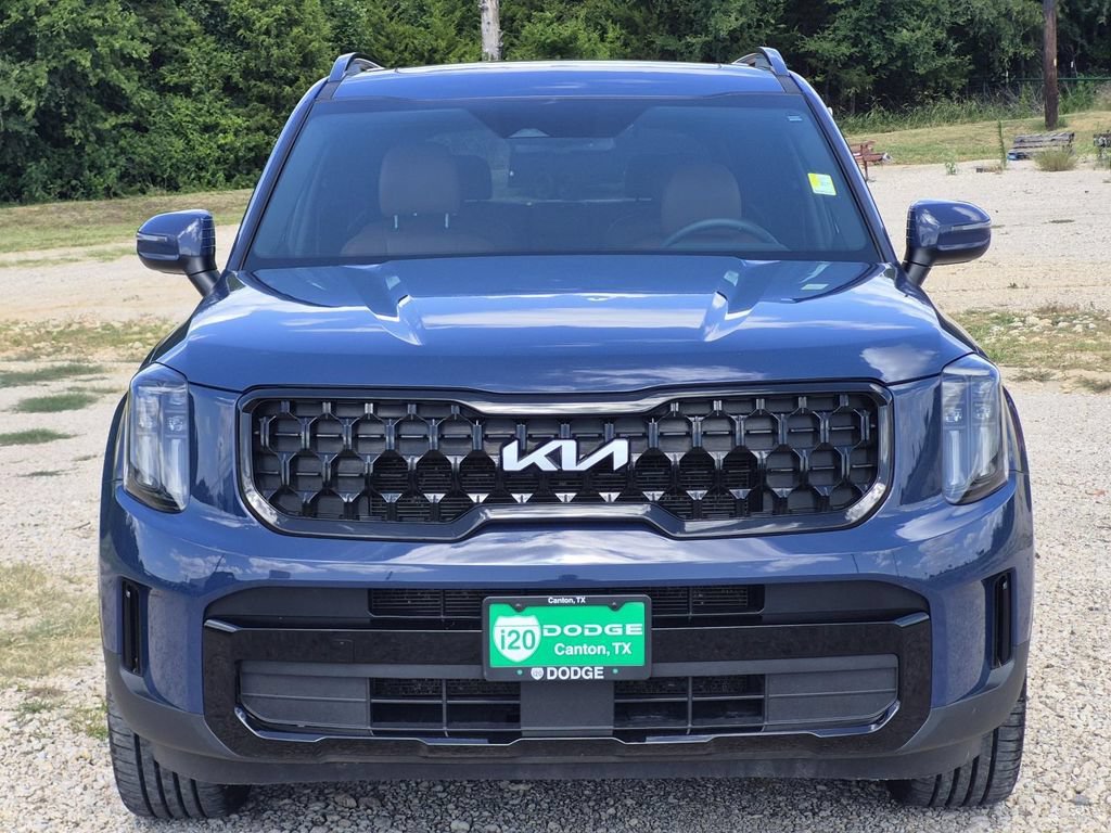 Used 2024 Kia Telluride EX X-Line AWD/4WD image 3