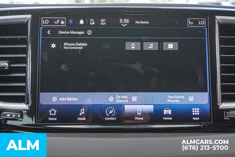 Used 2023 Chrysler Pacifica Touring-L FWD image 44
