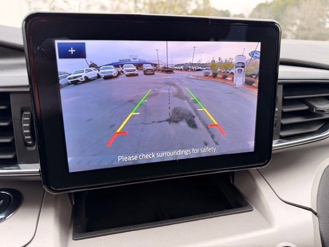 Certified 2024 Ford Explorer XLT w/ Equipment Group 202A image 6