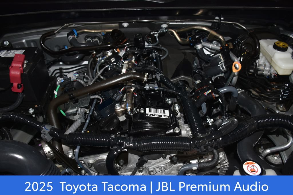 Used 2025 Toyota Tacoma TRD Sport w/ TRD Sport Upgrade Package AWD/4WD image 8