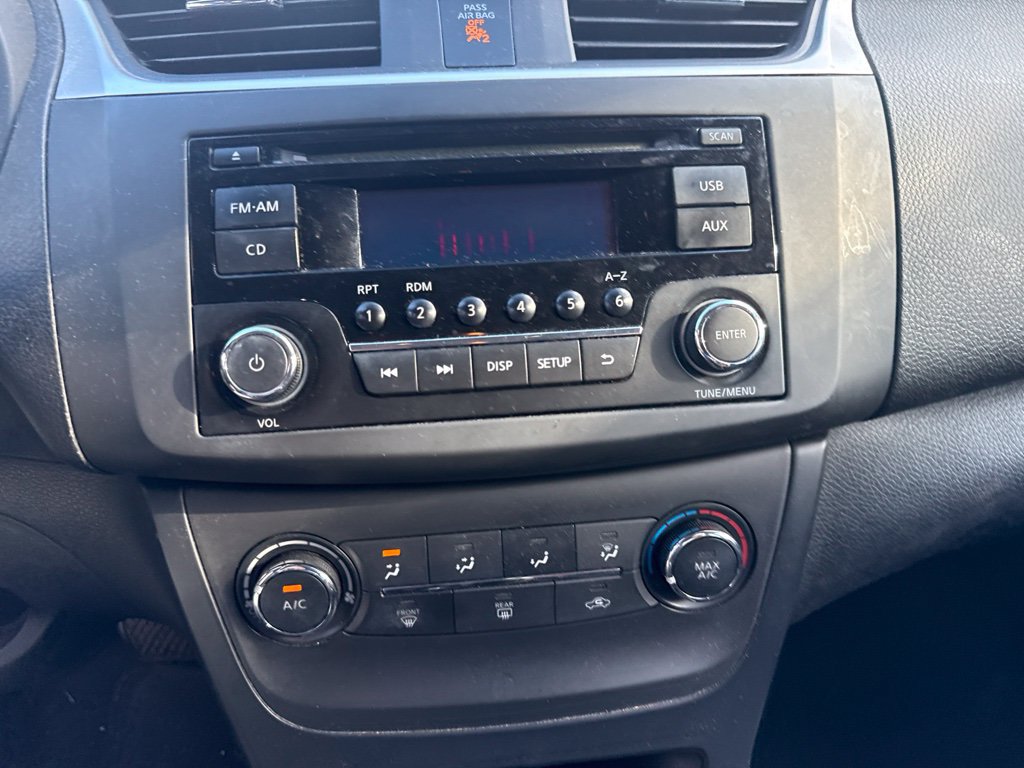 Used 2016 Nissan Sentra S FWD image 11