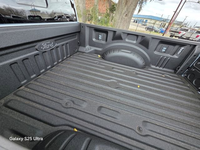 New 2026 Ford F250 Platinum image 32
