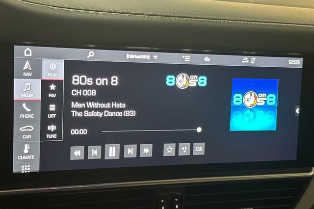 Used 2020 Porsche Cayenne S image 23