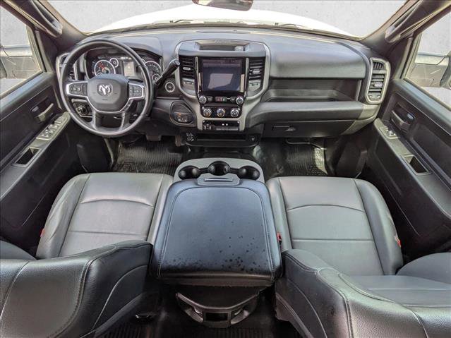 Used 2025 RAM 3500 Tradesman w/ Chrome Appearance Group AWD/4WD image 17