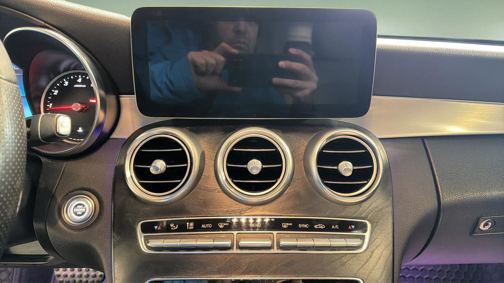 Used 2020 Mercedes-Benz C 300 C 300 image 25