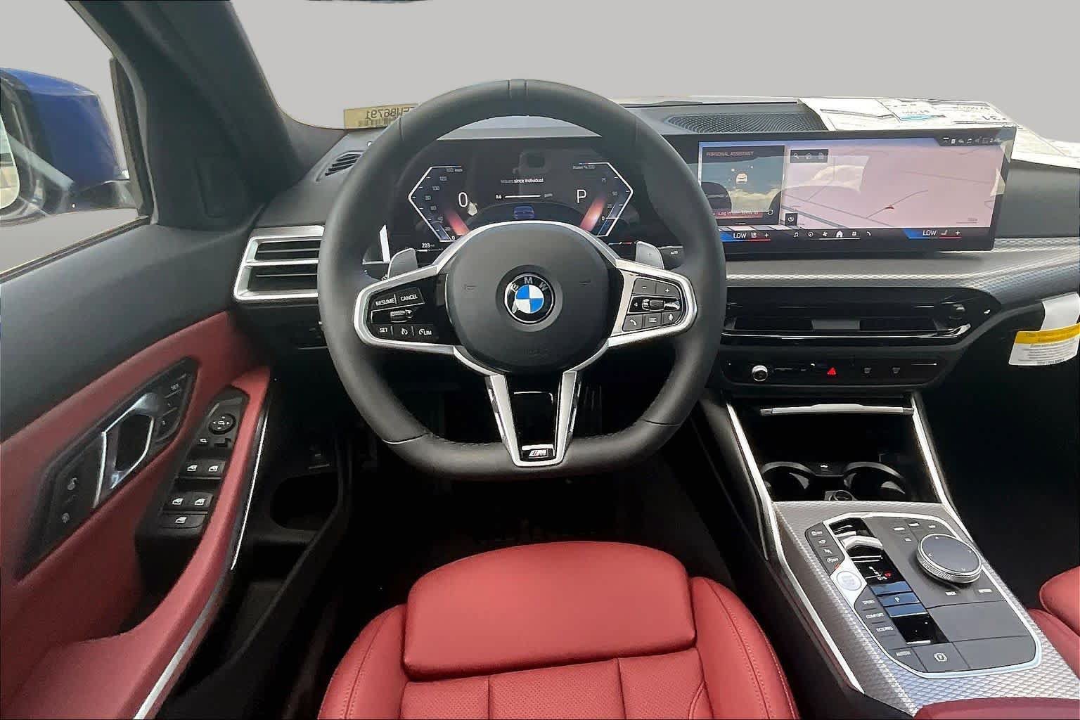 Used 2026 BMW 330i Sedan w/ M Sport Package RWD image 5