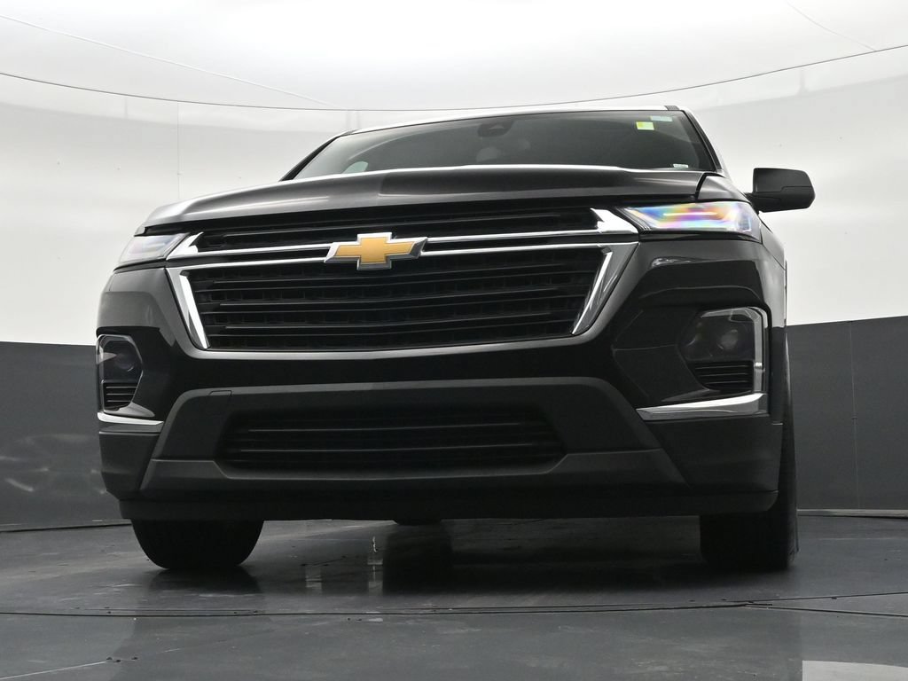 Used 2022 Chevrolet Traverse LS FWD image 28