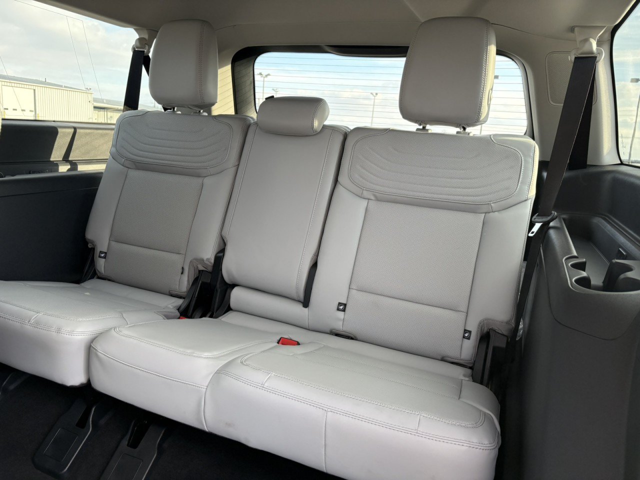New 2026 Ford Expedition Max Platinum w/ Platinum Ultimate Package AWD/4WD image 26