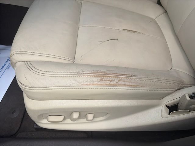 Used 2015 Buick LaCrosse Leather FWD image 18