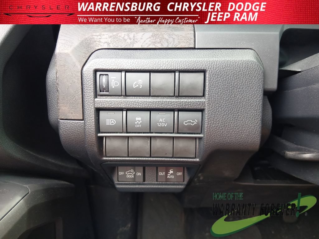 Used 2026 Toyota Tacoma Limited AWD/4WD image 33