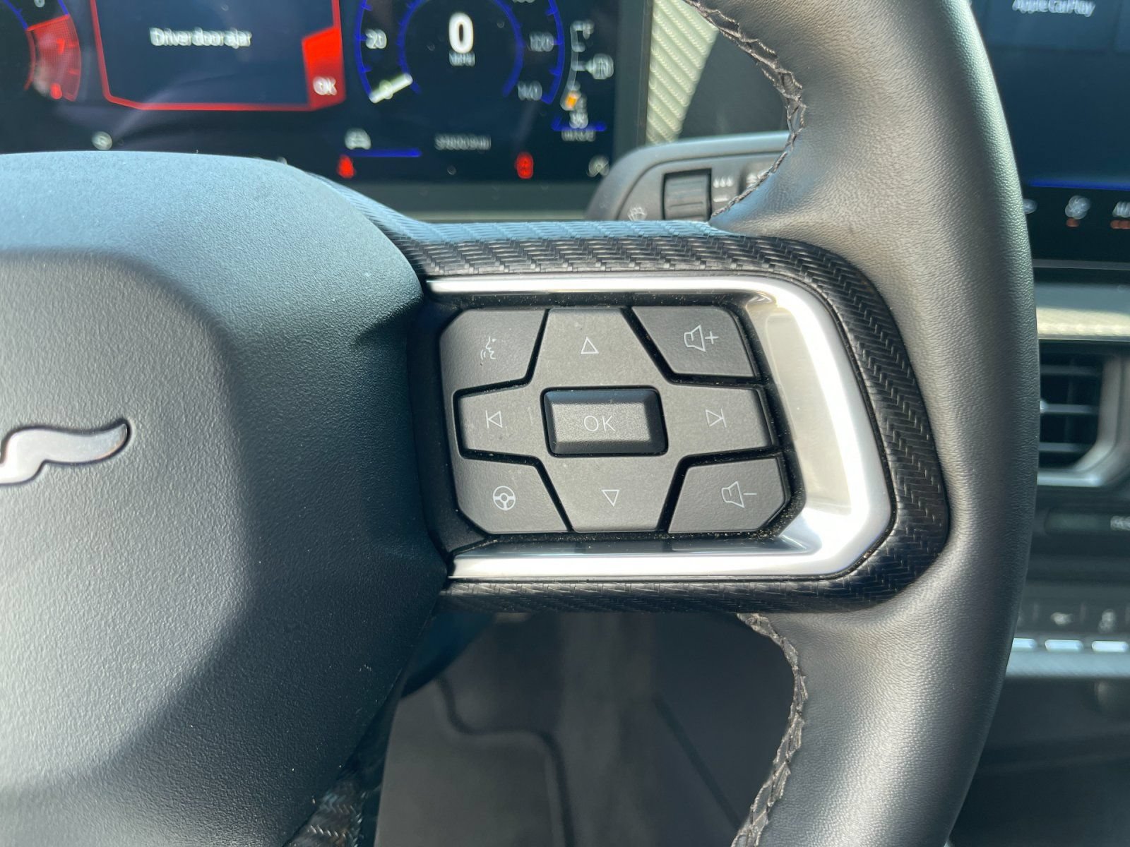 Used 2024 Ford Mustang Coupe RWD image 25