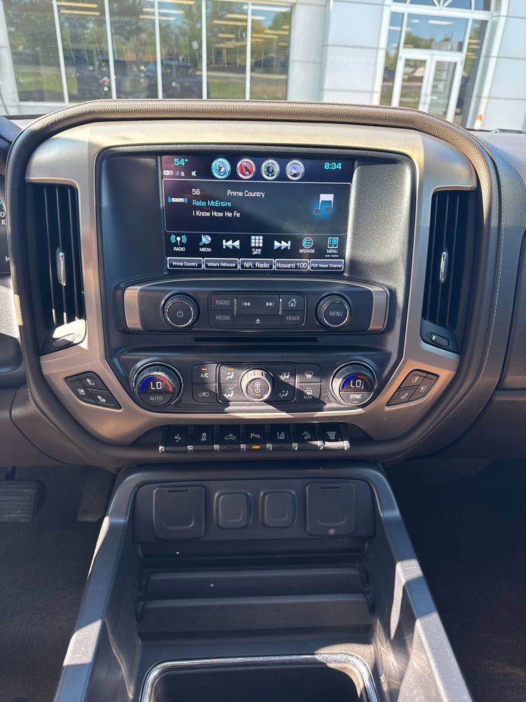 Used 2018 GMC Sierra 2500 Denali w/ Duramax Plus Package AWD/4WD image 8