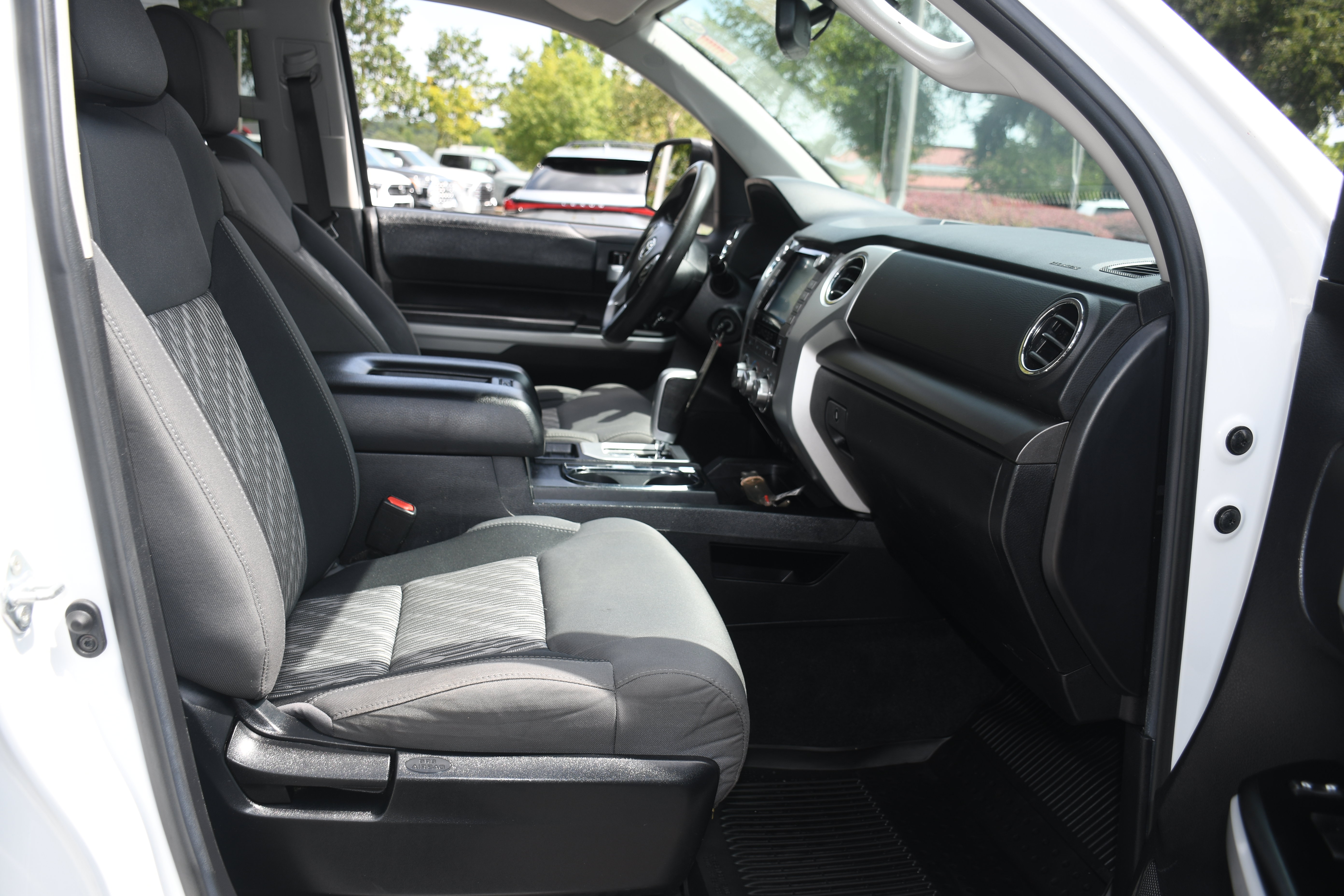 Used 2021 Toyota Tundra SR5 RWD image 20
