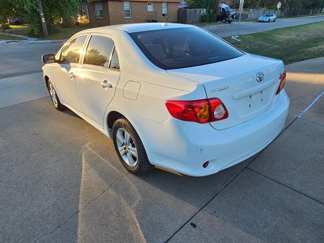 Used 2010 Toyota Corolla LE FWD image 5