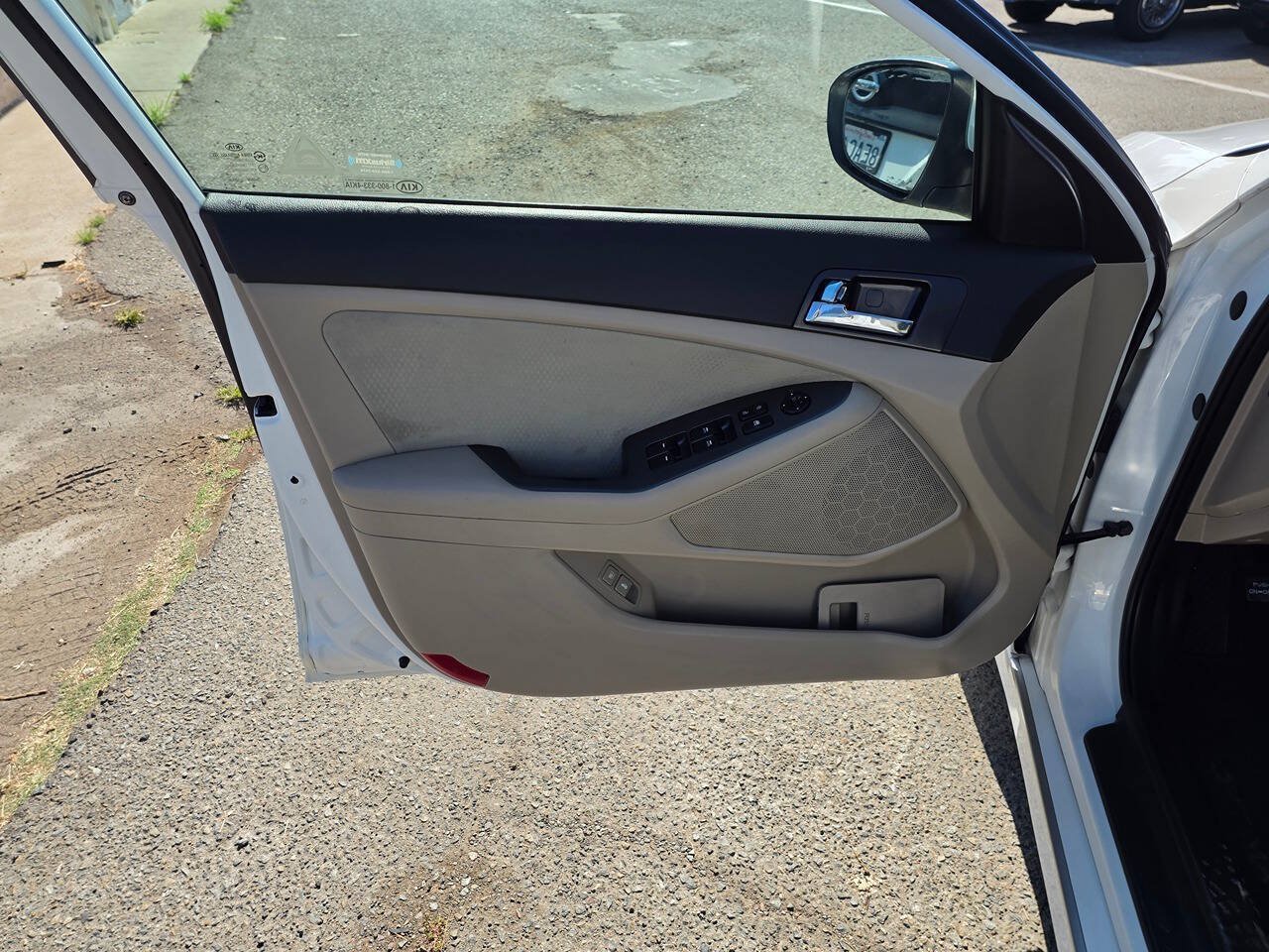 Used 2012 Kia Optima Hybrid FWD image 20