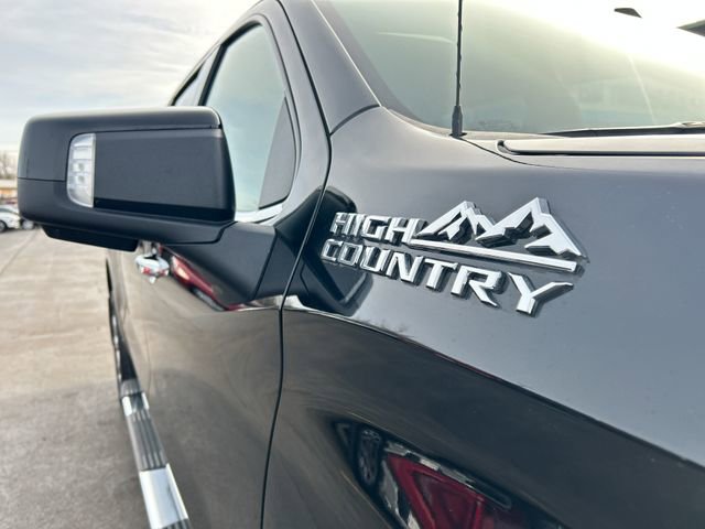 Used 2022 Chevrolet Silverado 1500 High Country image 15