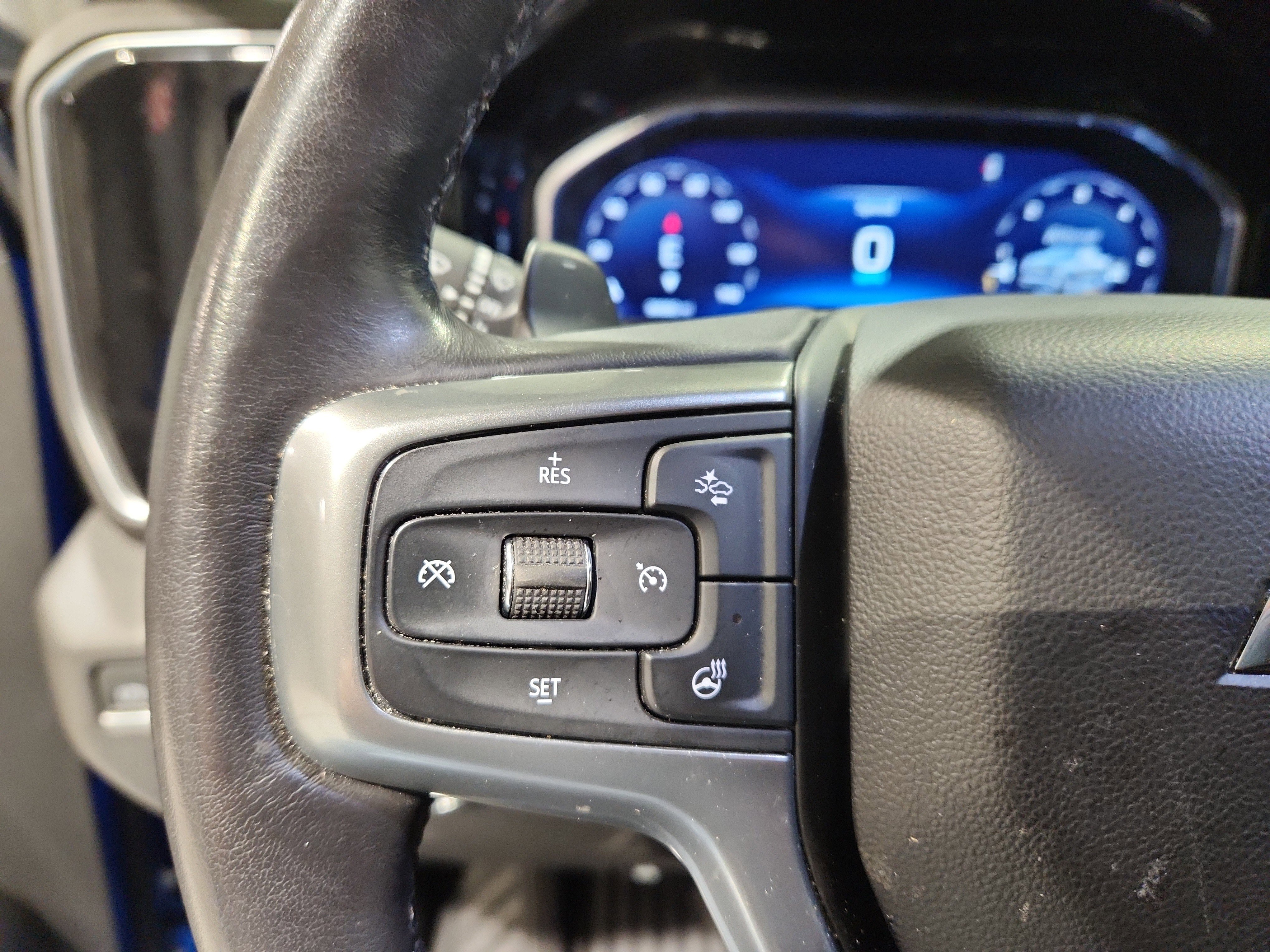 Used 2022 Chevrolet Silverado 1500 LTZ w/ LTZ Convenience Package II image 12