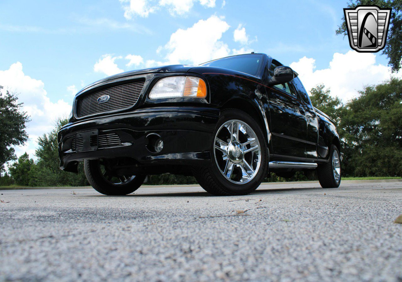 Used 2000 Ford F150 2WD SuperCab image 2