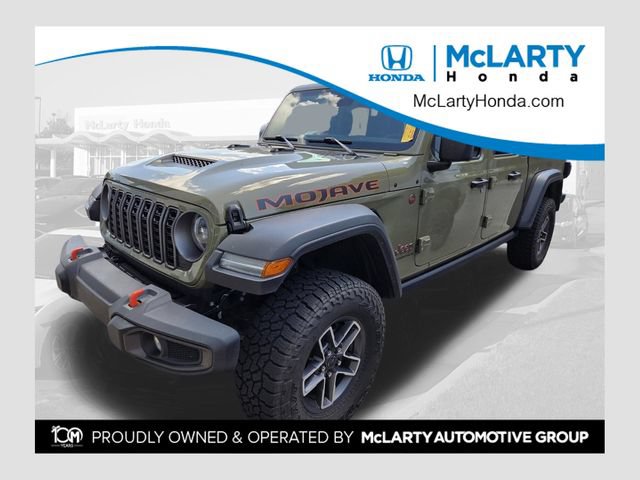 Used 2025 Jeep Gladiator Mojave w/ Convenience Group