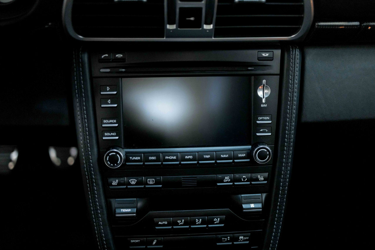 Used 2012 Porsche 911 Turbo image 43