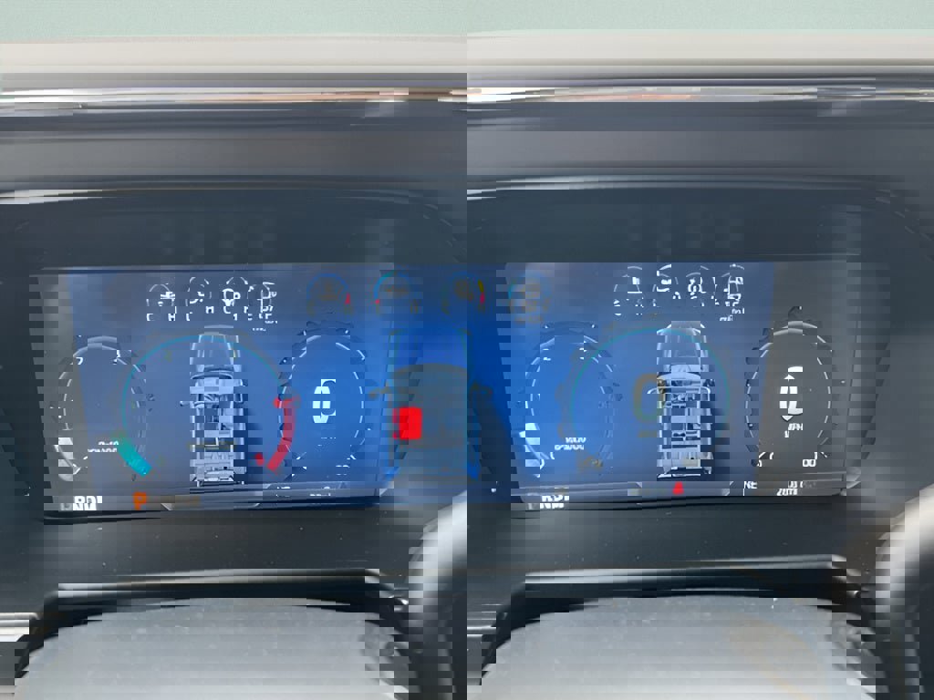 New 2026 Ford F250 Lariat w/ Black Appearance Package image 9