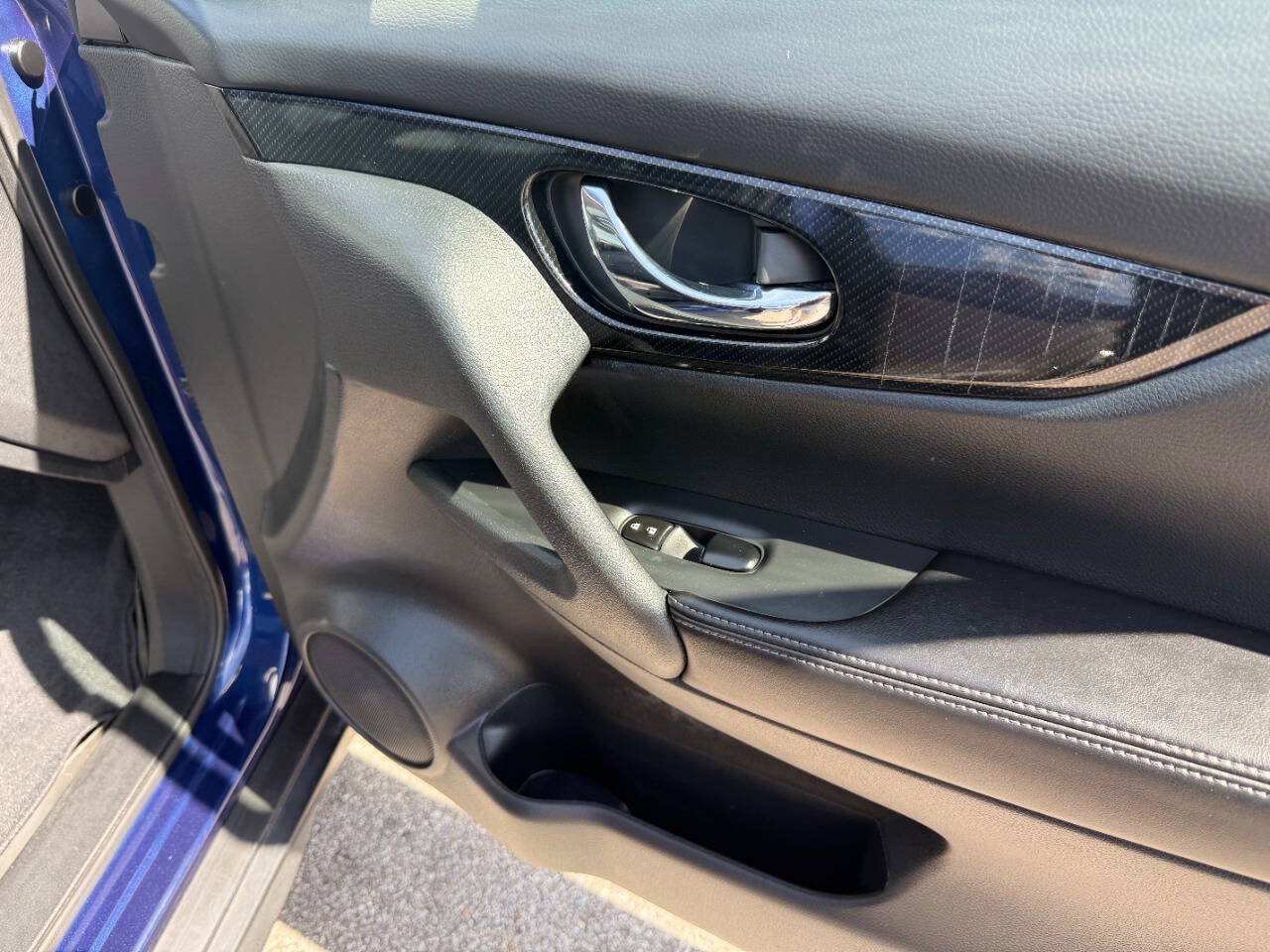 Used 2019 Nissan Rogue SL w/ Premium Package AWD/4WD image 26