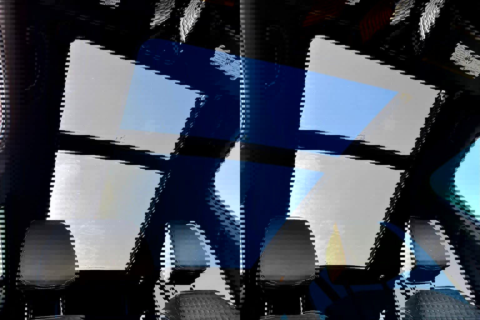 Used 2025 BMW X5 xDrive50e w/ Premium Package image 26