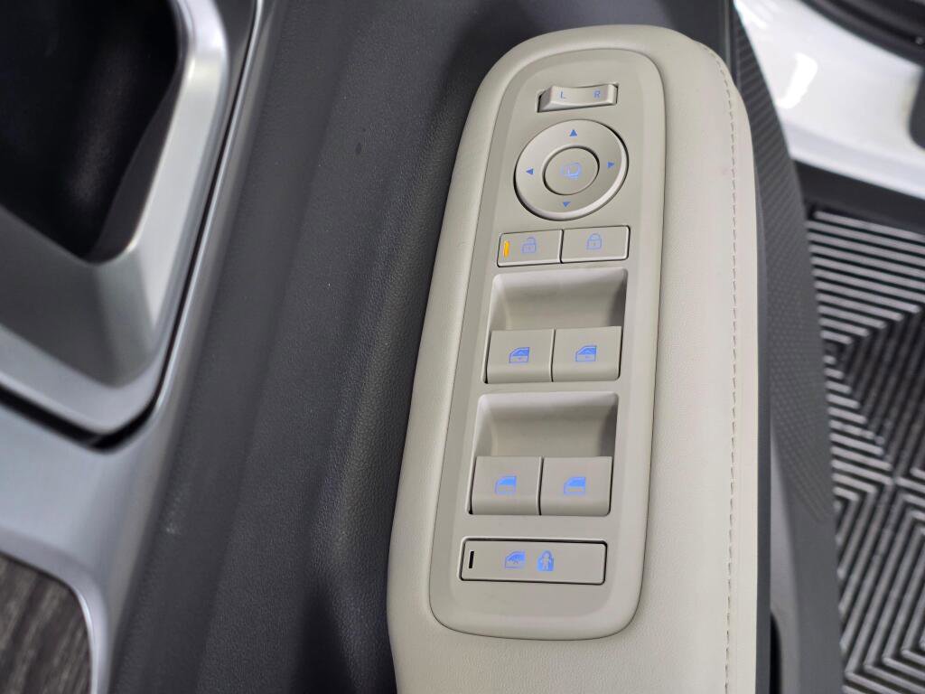 New 2026 Hyundai Santa Fe Limited AWD/4WD image 19