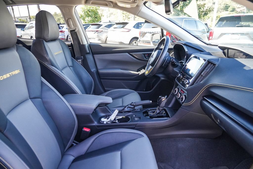 Used 2021 Subaru Crosstrek 2.5i Sport w/ Moonroof Package image 17