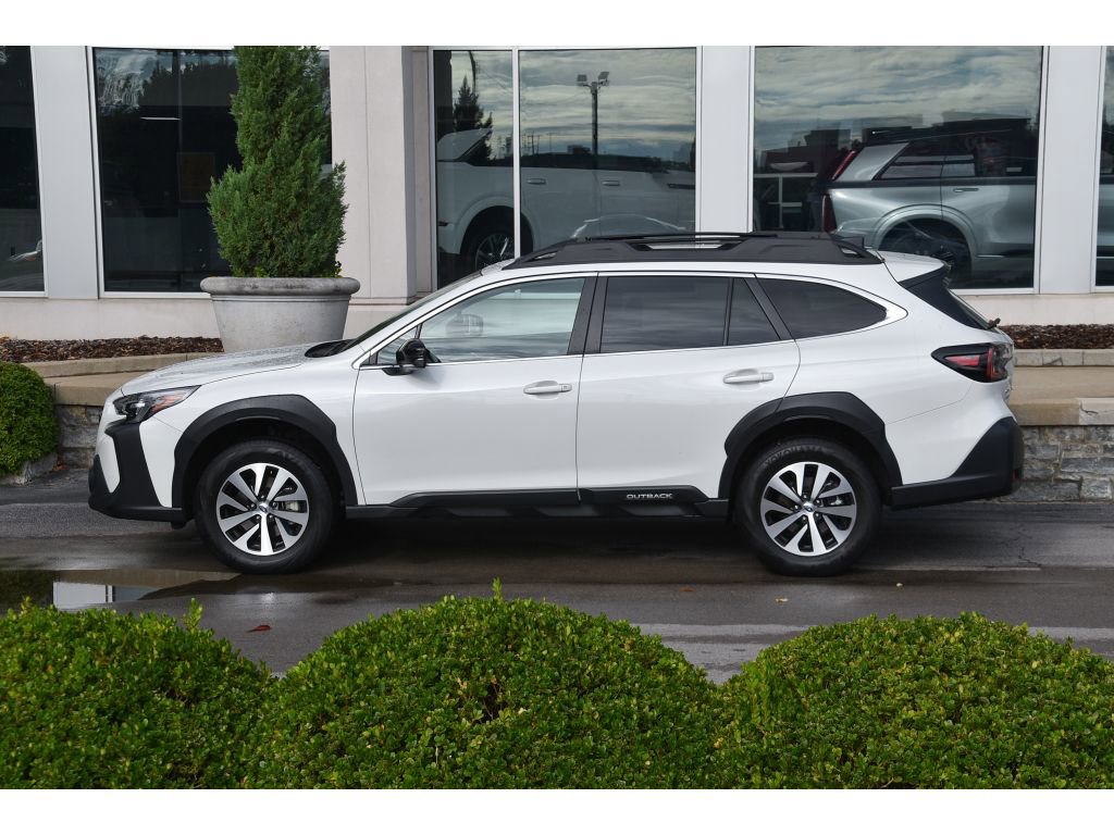 Certified 2025 Subaru Outback Premium w/ Popular Package #1A image 7