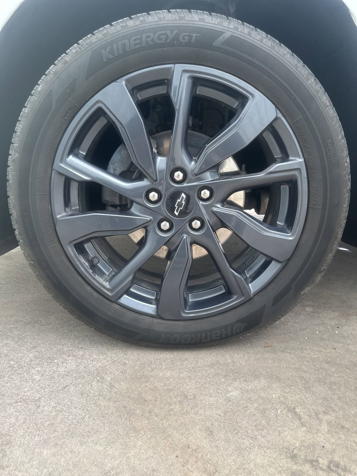 Used 2024 Chevrolet Equinox RS w/ RS Leather Package image 24