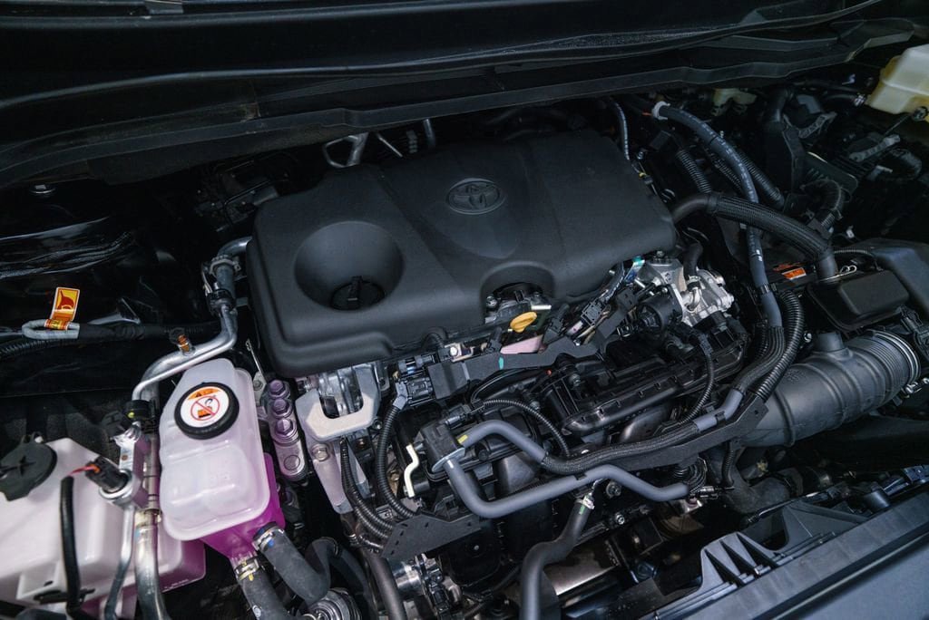 Certified 2026 Toyota Sienna LE FWD image 12
