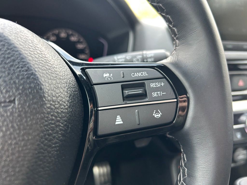 Used 2025 Honda Civic Sport image 11
