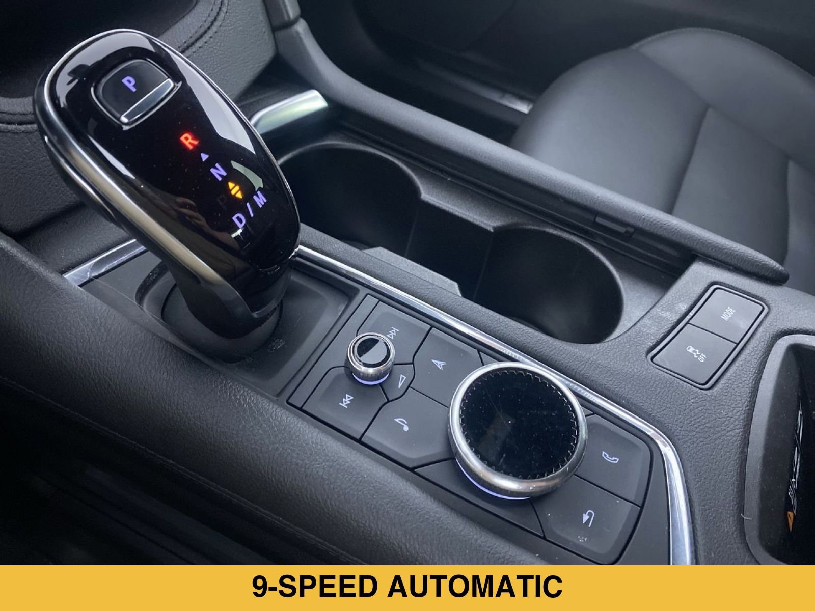 Certified 2022 Cadillac XT5 Premium Luxury AWD/4WD image 8