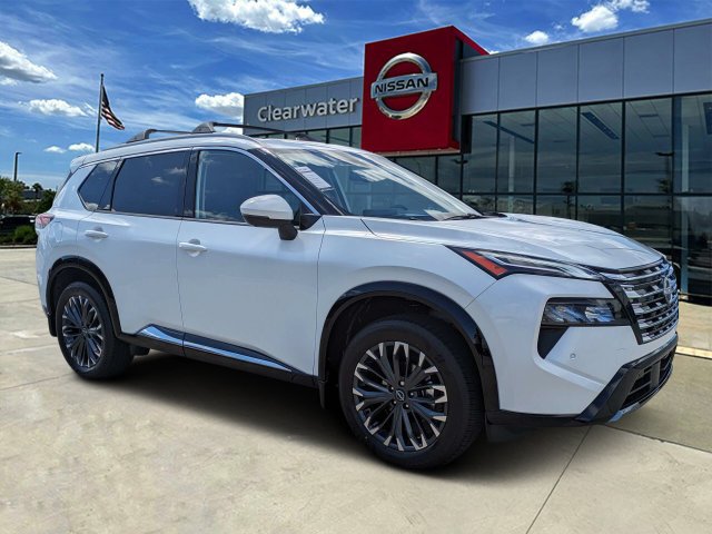 New 2026 Nissan Rogue Platinum AWD/4WD image 1