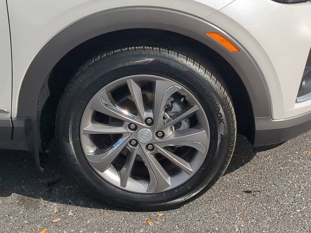 Used 2023 Buick Encore GX Essence w/ Experience Buick Package image 11