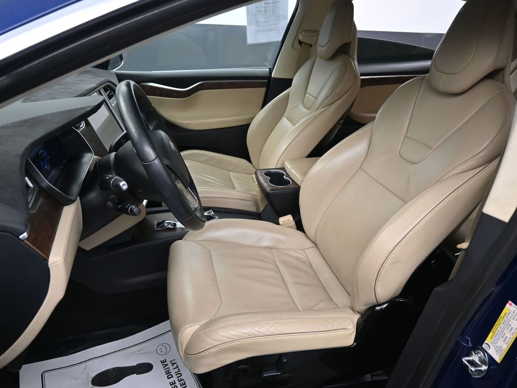 Used 2016 Tesla Model X 90D image 25