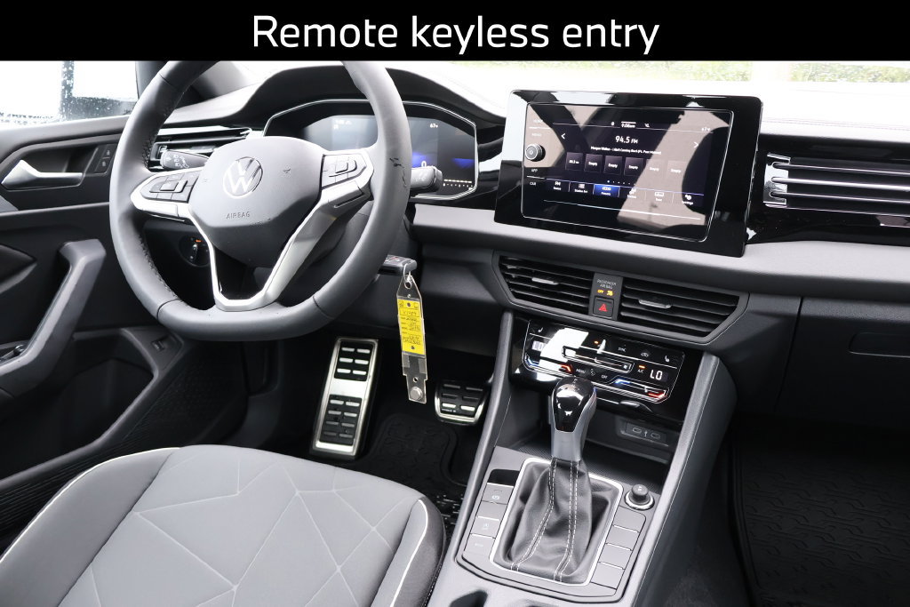 Used 2026 Volkswagen Jetta Sport FWD image 5