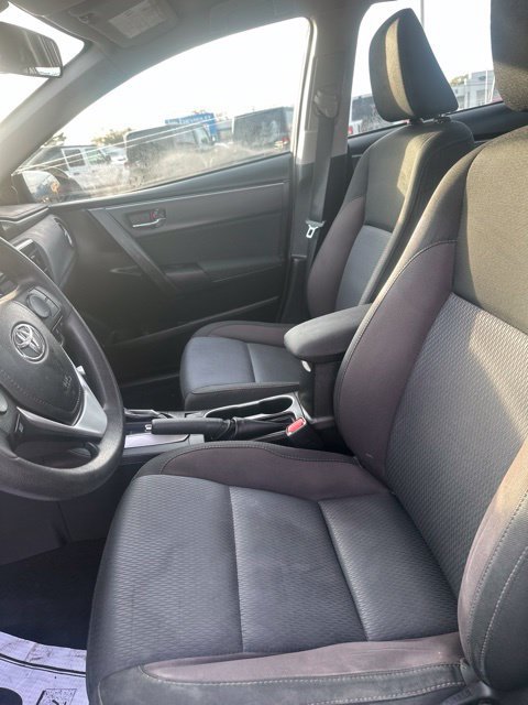 Used 2017 Toyota Corolla L FWD image 11
