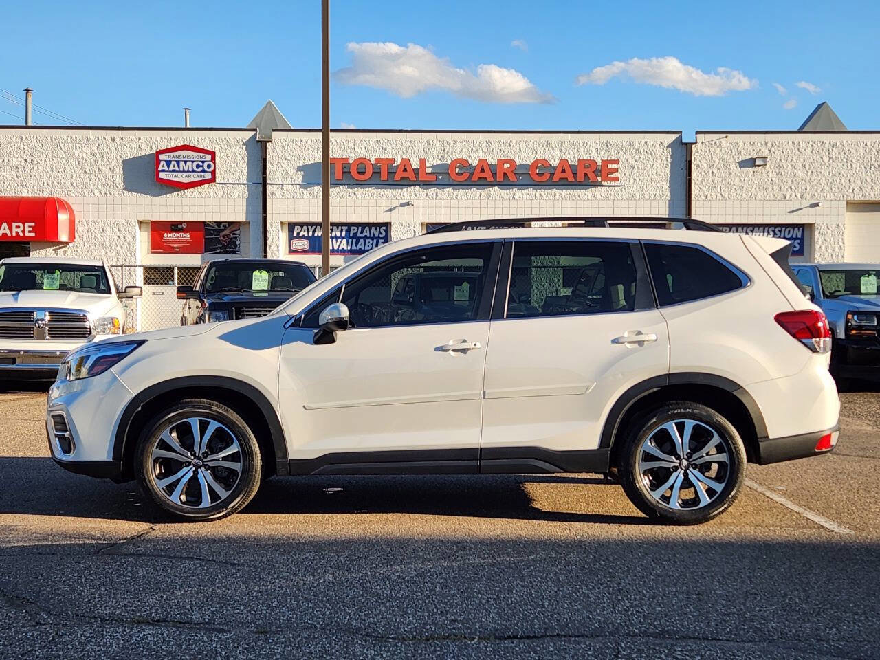 Used 2021 Subaru Forester Limited image 7