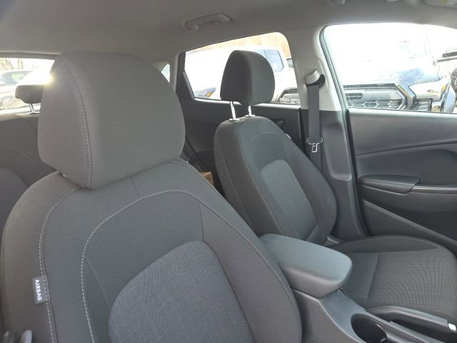 Used 2023 Hyundai Kona SEL image 9