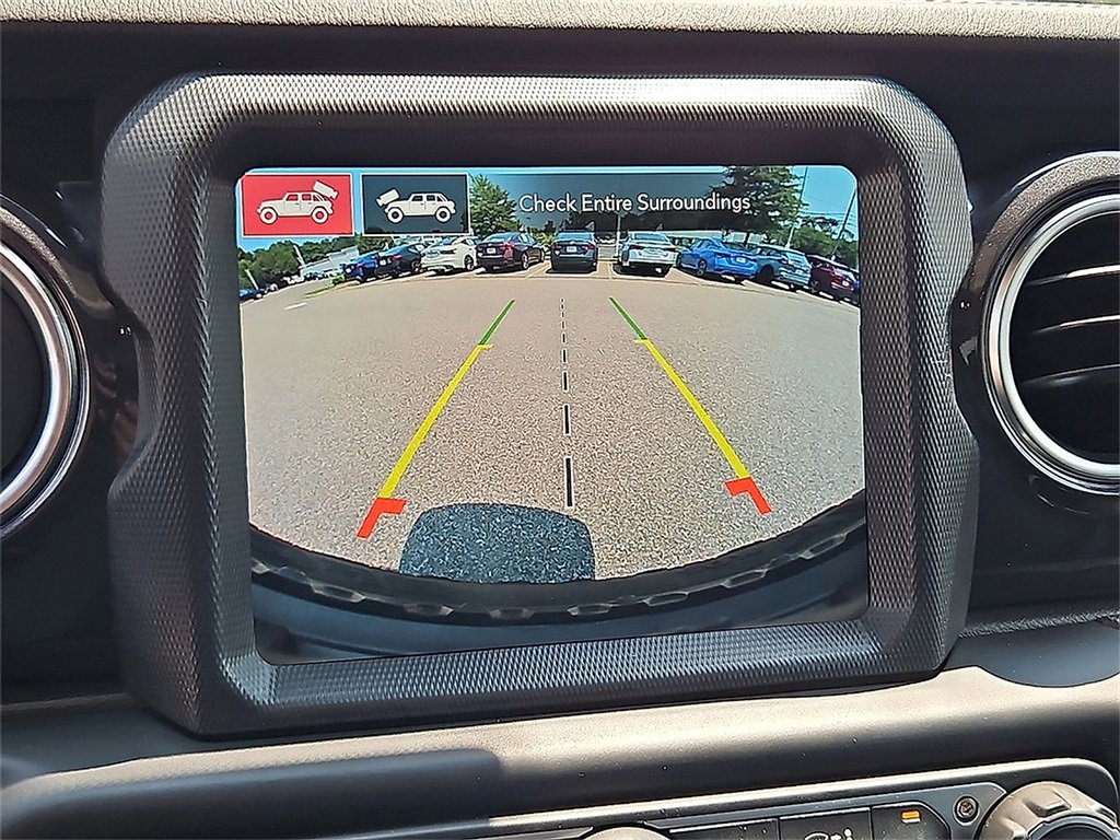 Used 2023 Jeep Wrangler Unlimited Rubicon 392 w/ Trailer Tow Package image 21