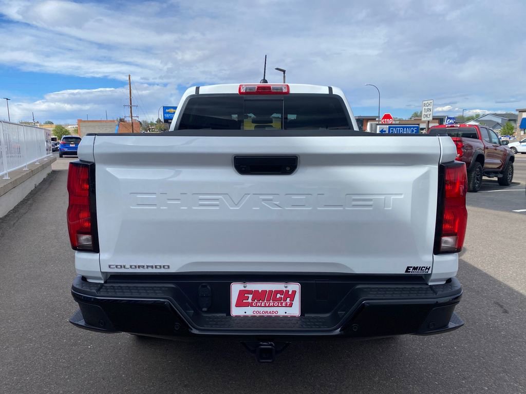 Used 2025 Chevrolet Colorado Z71 w/ Z71 Convenience Package 2 AWD/4WD image 4