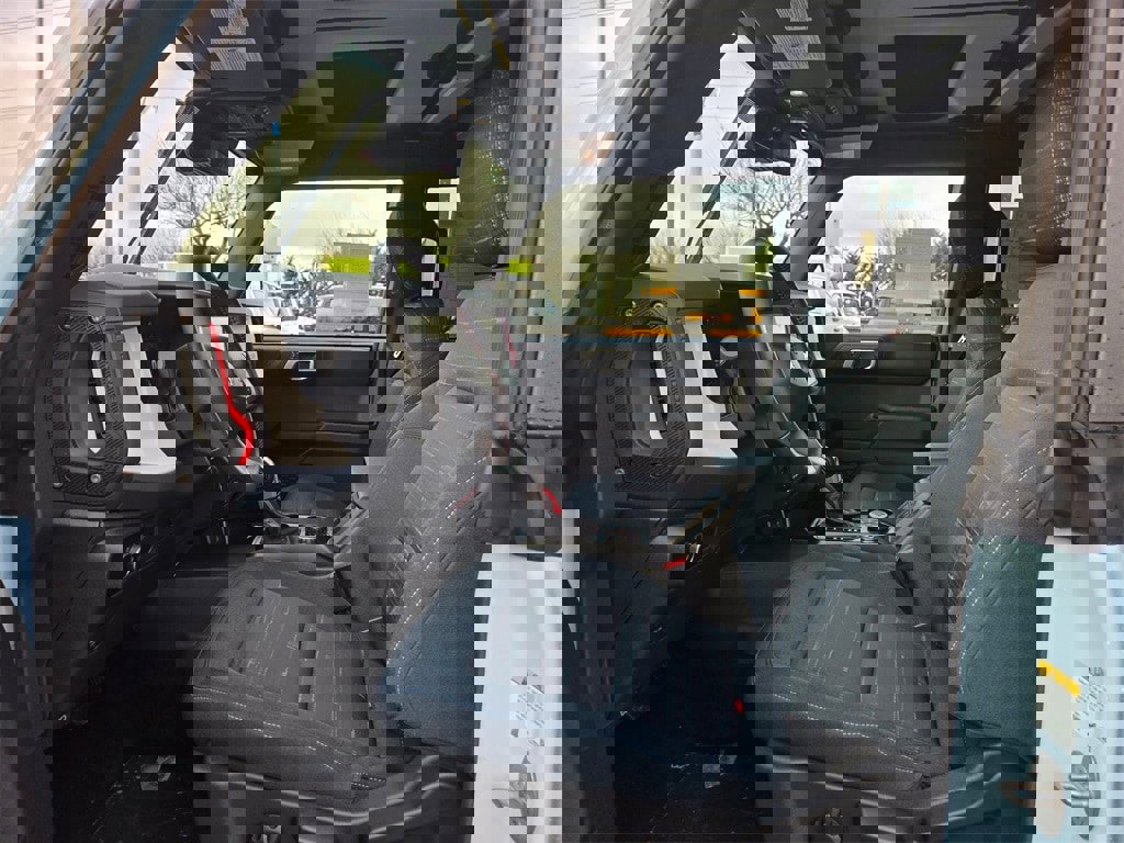 New 2025 Ford Bronco Heritage Edition image 12