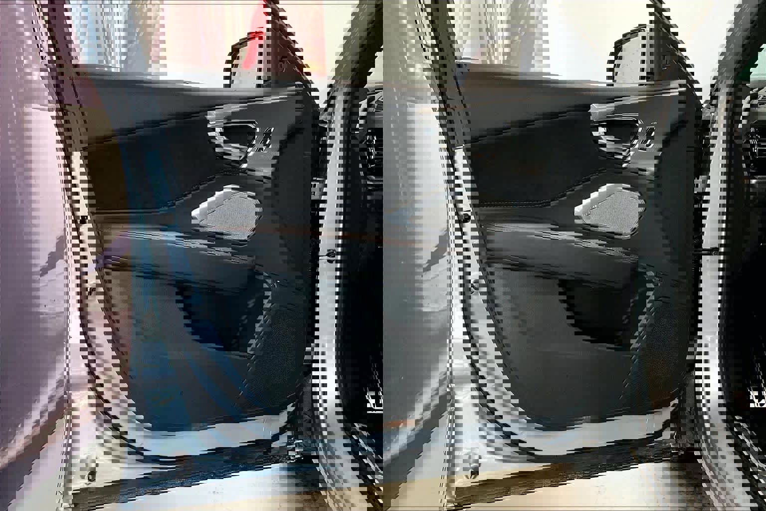 Used 2025 Acura RDX A-Spec image 24