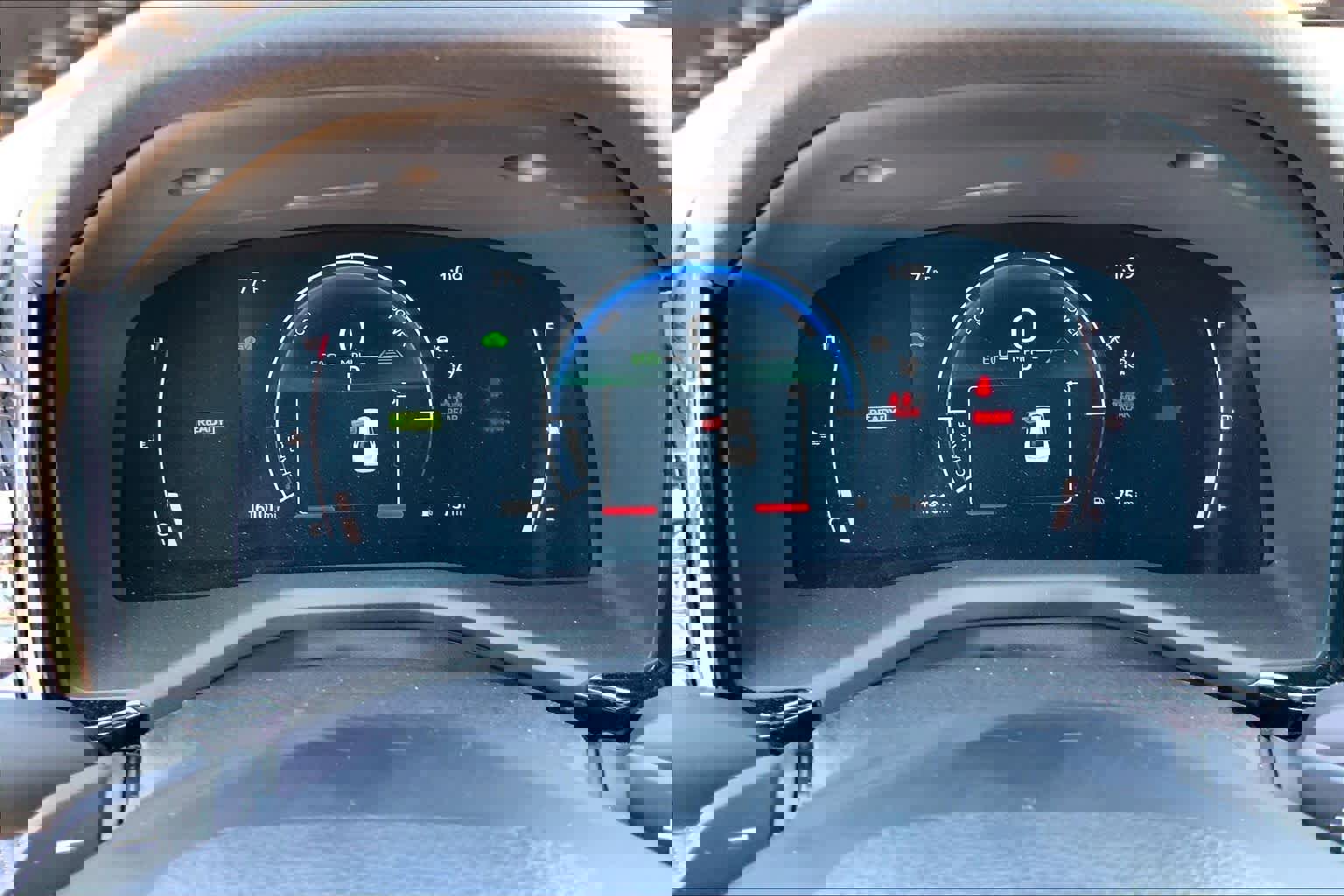 Used 2025 Toyota Camry SE w/ Convenience Package image 25